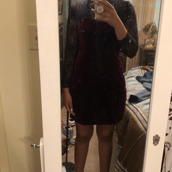 Dress - Picture 2 of 4